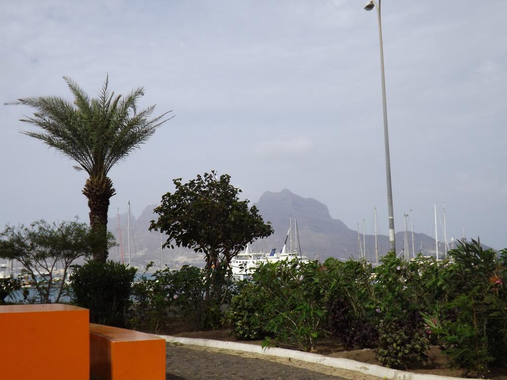 Aparthotel Avenida Mindelo Exterior photo